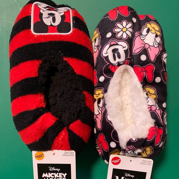 Other - 2/$15 NEW Disney Mickey Minnie Mouse Slippers KIDS